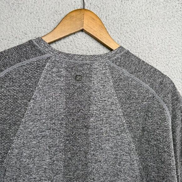 01 Algo Shirt Men's Extra Large Gray Tech Running Training Performance Quick Dry - Picture 6 of 7